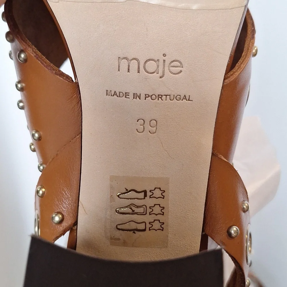 mage chic camel